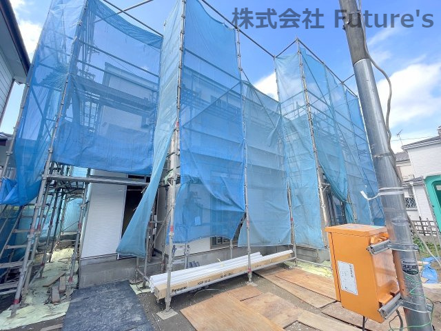 吉川市高久1丁目　新築戸建　全1棟の外観|現地の写真になります。