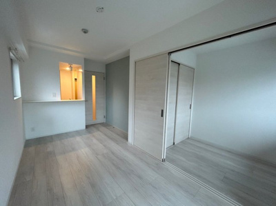 【居間・リビング】 | イールドコート室見藤崎 | 別号室の写真になります。現況優先。