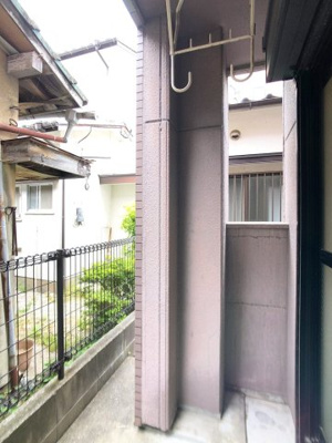 【バルコニー】 | マリンズ別府 | 別号室の写真になります。現況優先。
