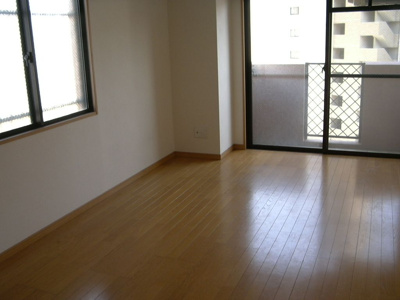 【居間・リビング】 | ウイングⅢ | 別号室の写真になります。現況優先。