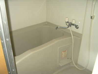 【浴室】 | ウイングⅢ | 別号室の写真になります。現況優先。