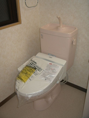 【トイレ】 | ウイングⅢ | 別号室の写真になります。現況優先。