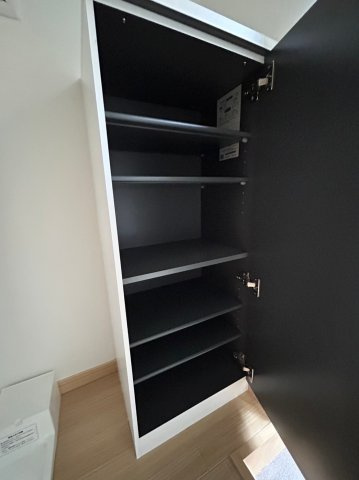 千葉市花見川区幕張本郷３丁目のアパートの収納