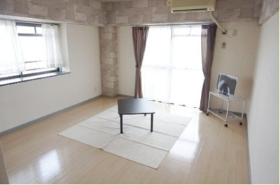 【居間・リビング】 | マークス城南 | 別号室の写真になります。現況優先。