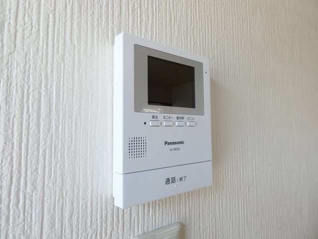 【セキュリティ】 | ベルハイム | 安心のモニター付きインターホン完備。