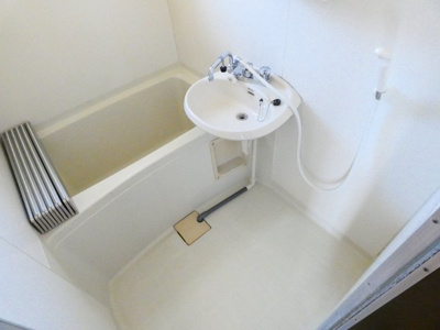 【浴室】 | ベルハイム | 便利な2点ユニットタイプです！