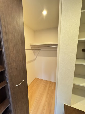 フェリスタ中神の収納