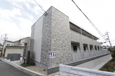 【外観】 | リブリ・ふたかみ | 外観は落ち着いています