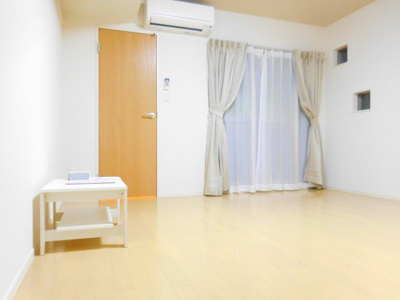 【居間・リビング】 | クレイノフェリオ | 同マンション別部屋