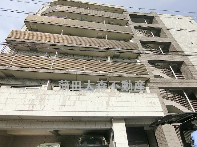 フェニックス西蒲田の外観|2011年9月築　RC鉄筋コンクリート造地上6階建て1K~2DK総戸数33戸の分譲賃貸マンション　東京都大田区西蒲田3丁目　JR京浜東北線蒲田駅、東急池上線蓮沼駅池上駅利用可能な立地！