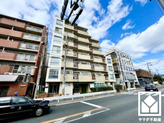 桃山セントラルハイツの外観