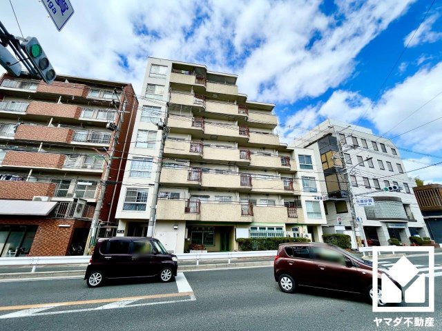 桃山セントラルハイツの外観