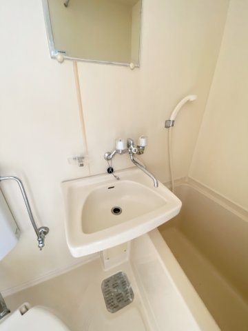 ハイツ若草Ⅱの洗面所