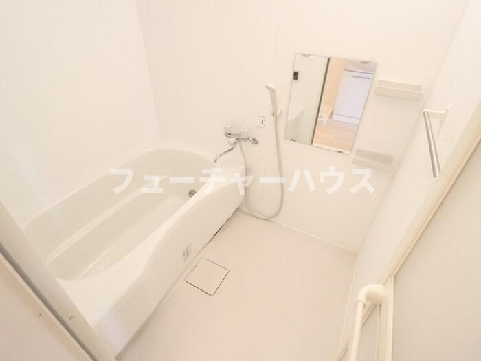 ヴェヌスト　Ｄの浴室