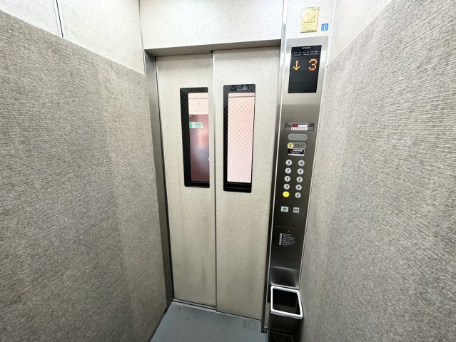 シャンボール荒町のその他共用部分|エレベーター