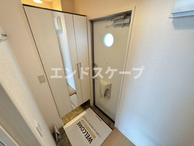 ルミエールＦの玄関|高崎、前橋、伊勢崎エリアのお部屋探しはエンドスケープまで！お客様の理想お聞かせ下さい♪
