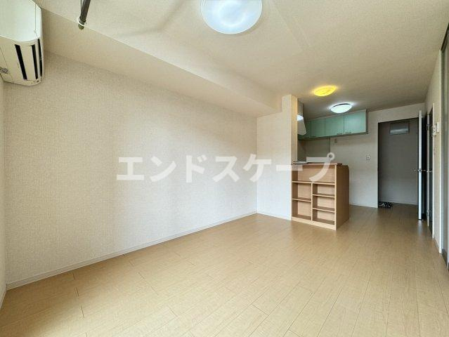 ルミエールＦの居間・リビング|高崎、前橋、伊勢崎エリアのお部屋探しはエンドスケープまで！お客様の理想お聞かせ下さい♪