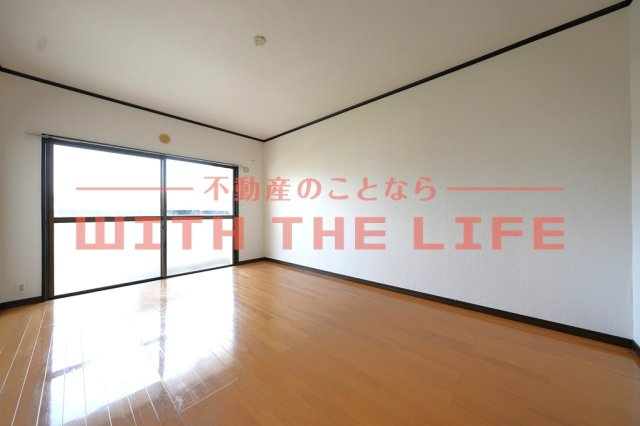 【キャッシュバック対象】マンションアザレアＡ棟の洋室|きれいな洋室です