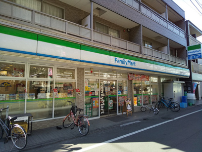 コンビニ
