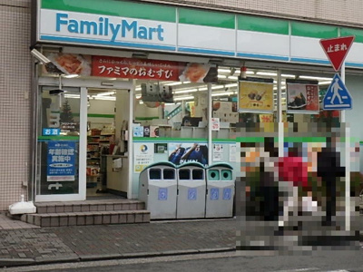 コンビニ