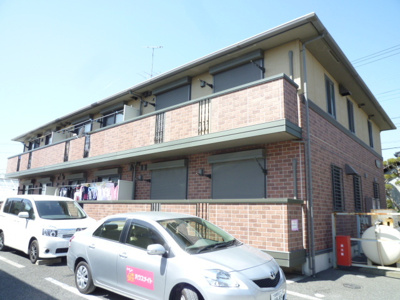 敷地内駐車場　別途契約要空確認