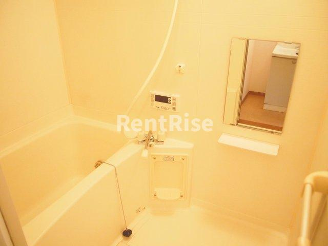 ドゥーメゾンＮの浴室|バス