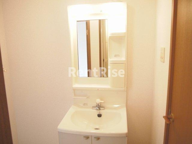 ドゥーメゾンＮの洗面所|洗面所