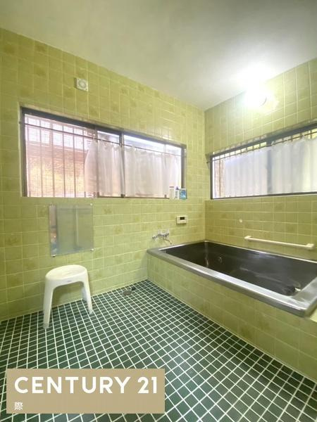 伊賀市蔵縄手の中古一戸建の浴室