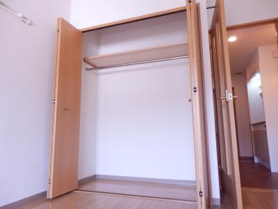 ラジョーネ四条の収納