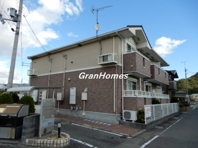 フォンターナ・ヴィラⅡの外観