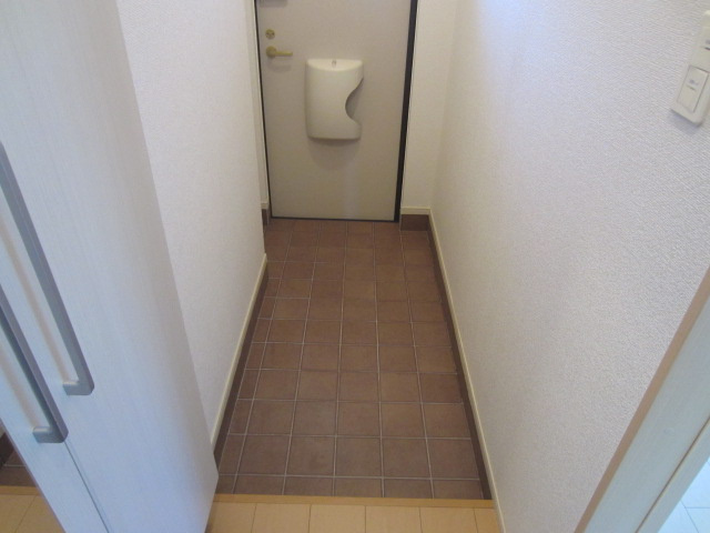【玄関】