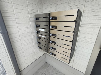 【その他共用部分】 | シャルムB棟 | 集合ポストです