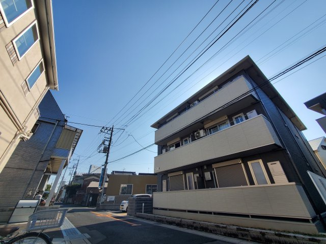 シャルムB棟の外観|外観は落ち着いています