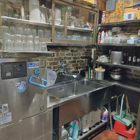 ６２６１９　本巣郡北方町平成住居付き店舗の内装