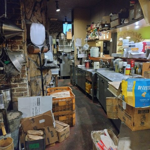 ６２６１９　本巣郡北方町平成住居付き店舗の内装