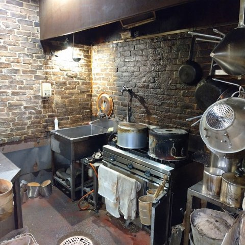 ６２６１９　本巣郡北方町平成住居付き店舗の内装