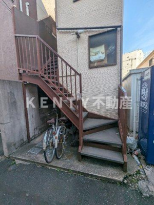 【エントランス】 | パソム仲六郷 | 落ち着いたエントランスです