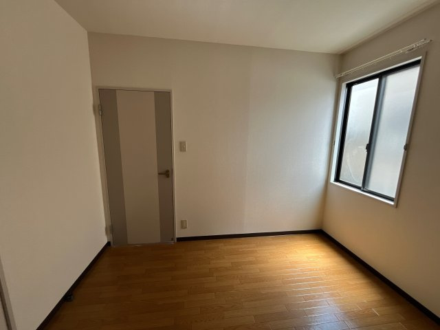 フレグランス城南　Ｂ棟の寝室