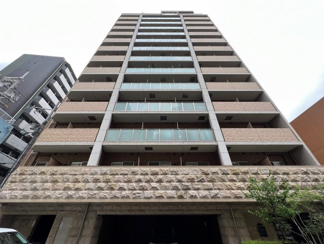 プレサンス堺筋本町フィリア