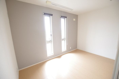 【寝室】 | ロイヤルテラス