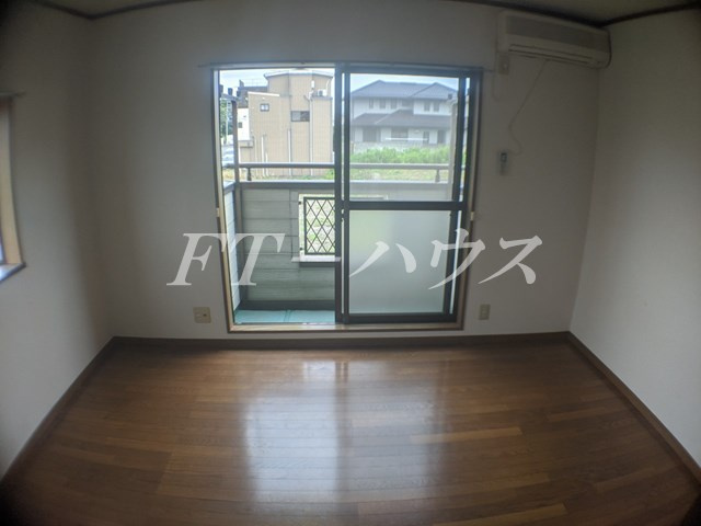 グランデ藤崎の居間・リビング