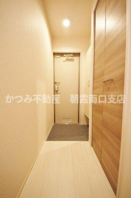 【玄関】 | シェルト（D-ROOM） | 同物件別号室参考写真