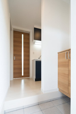 【玄関】 | イーストタウンＭＴＫⅡ | 毎日通る玄関はこちらです