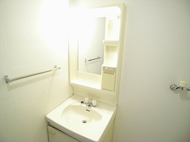【洗面所】 | ニュープリーメル
