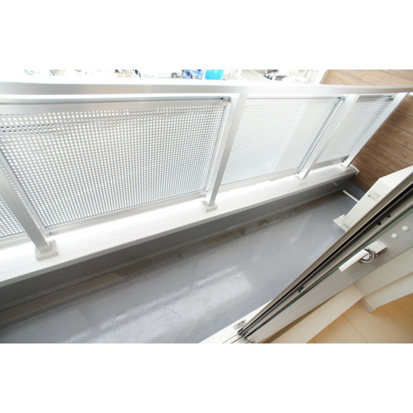 リブリ・GRAND葵のバルコニー