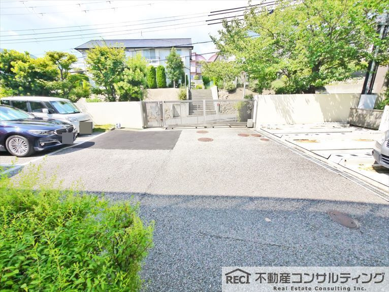 東急ドエル・アルス苦楽園桜町A棟の外観