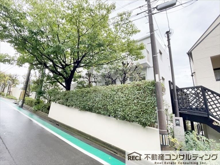 東急ドエル・アルス苦楽園桜町A棟の周辺