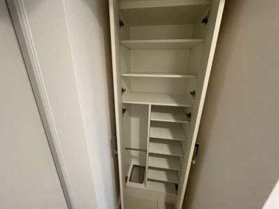 【収納】 | サムティ上新庄レジデンス | シューズボックスです。