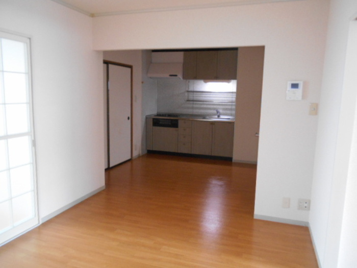 サニーハイツの居間・リビング