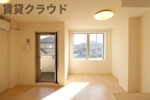 メゾン　ド　ジュエルの居間・リビング|使いやすいリビングです